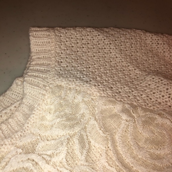 Cloud Chaser Ladies Sweater B17 - Picture 4 of 8